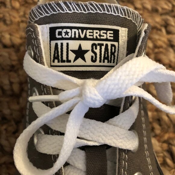 Gray Converse Sneakers, Women's Size 9 - Picture 6 of 13